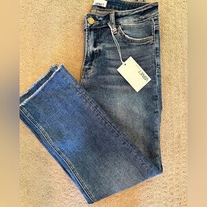 New Vervet by Flying Monkey Women’s Jeans Size 28!